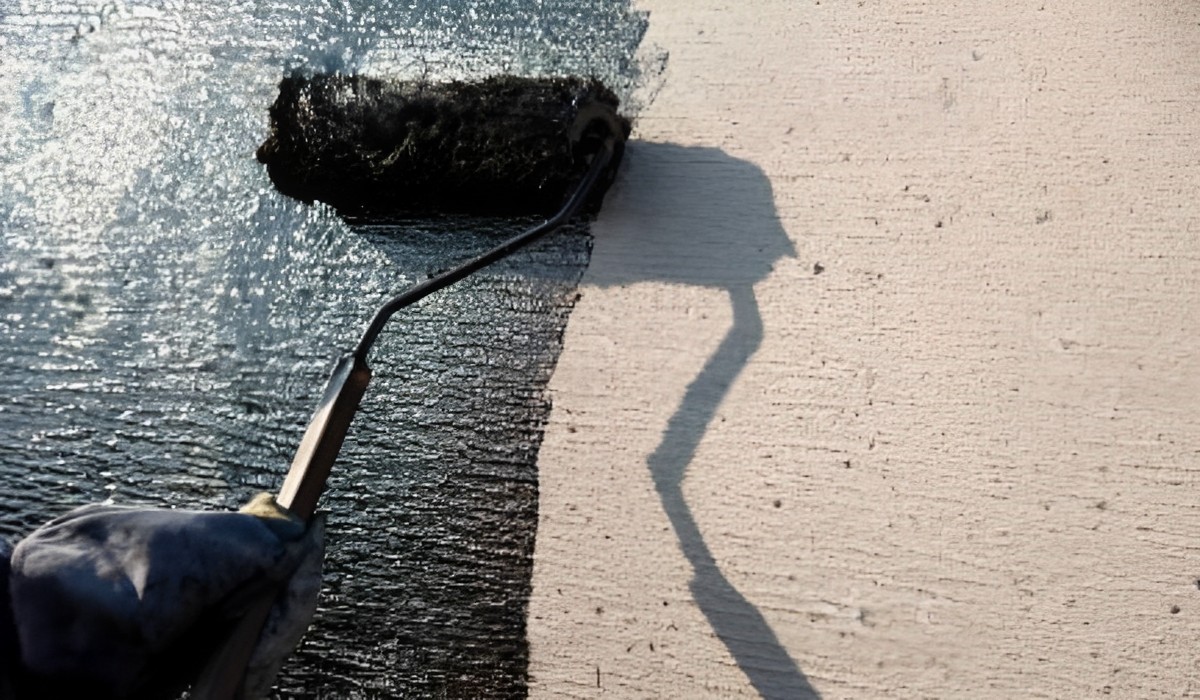 Acid resistant mastic